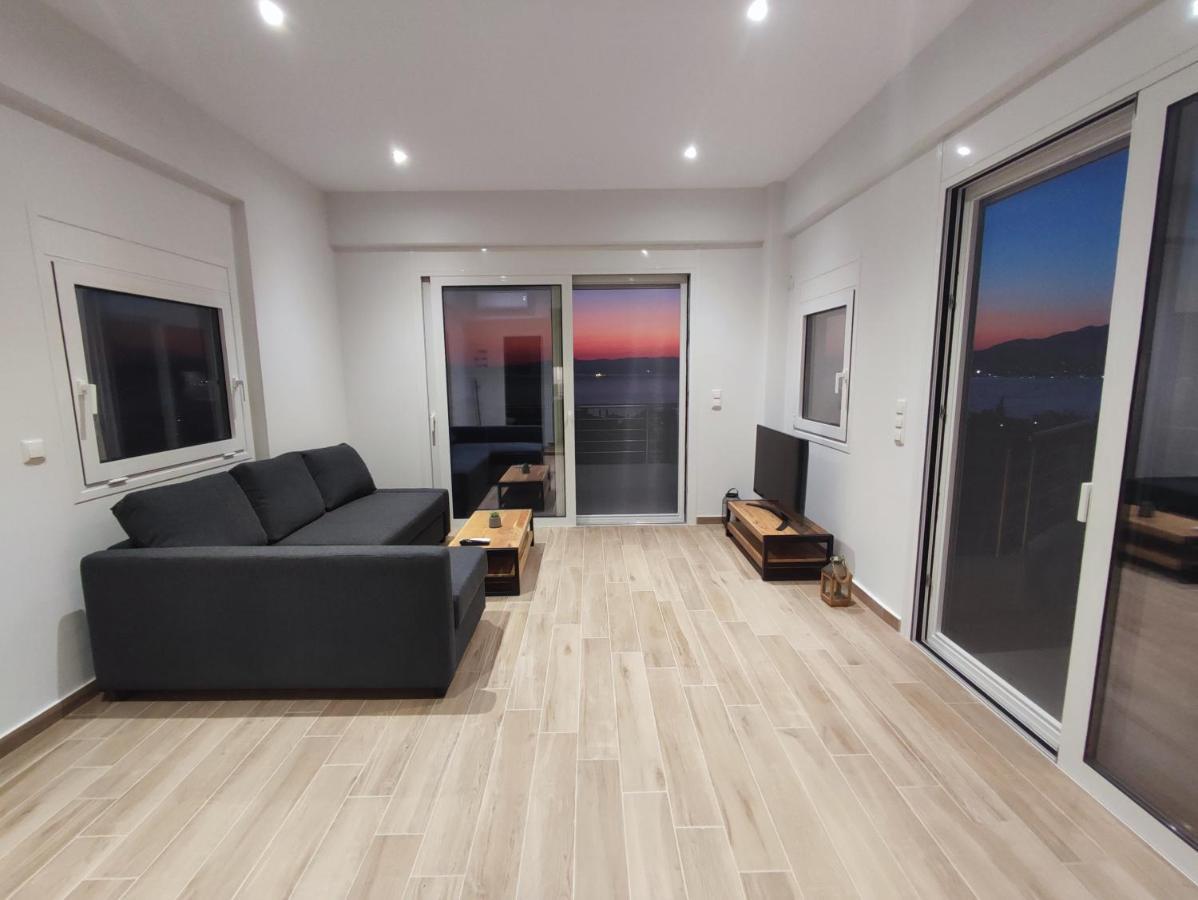 Evilenia Luxury Apartments Kalamata Exterior foto